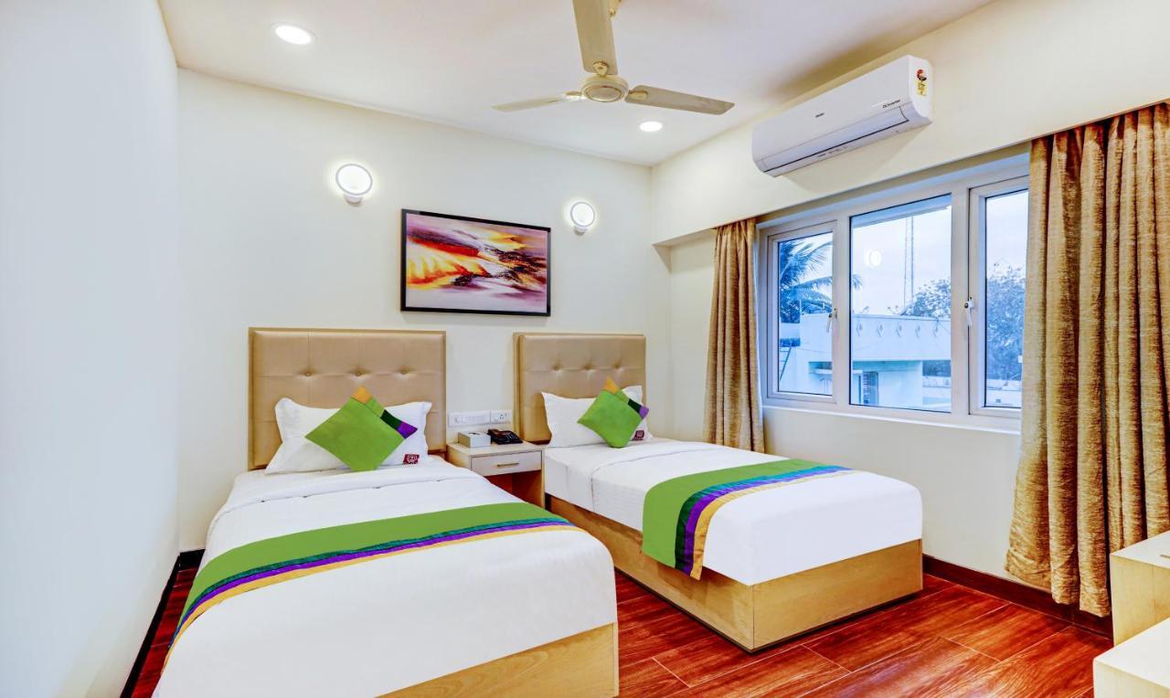 Treebo Galaxy Suites Mathikere Bangalore Bagian luar foto