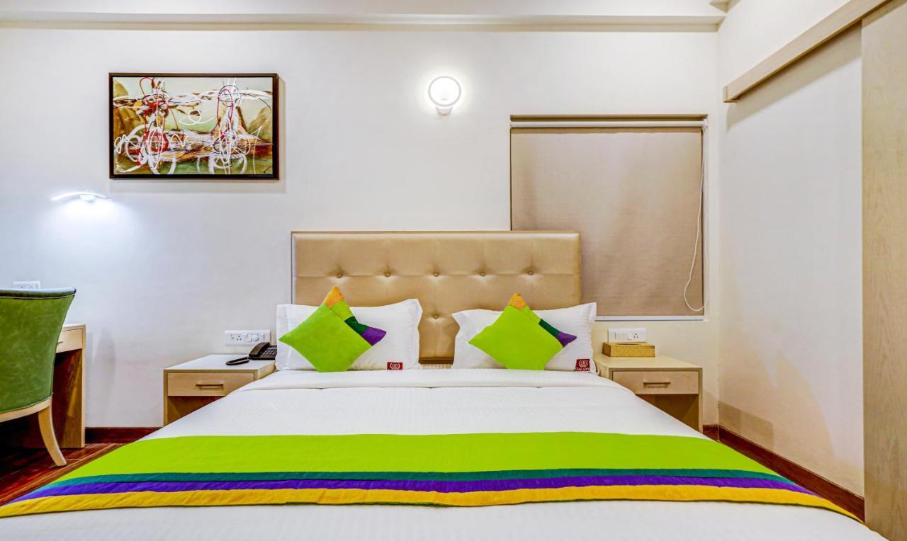 Treebo Galaxy Suites Mathikere Bangalore Bagian luar foto